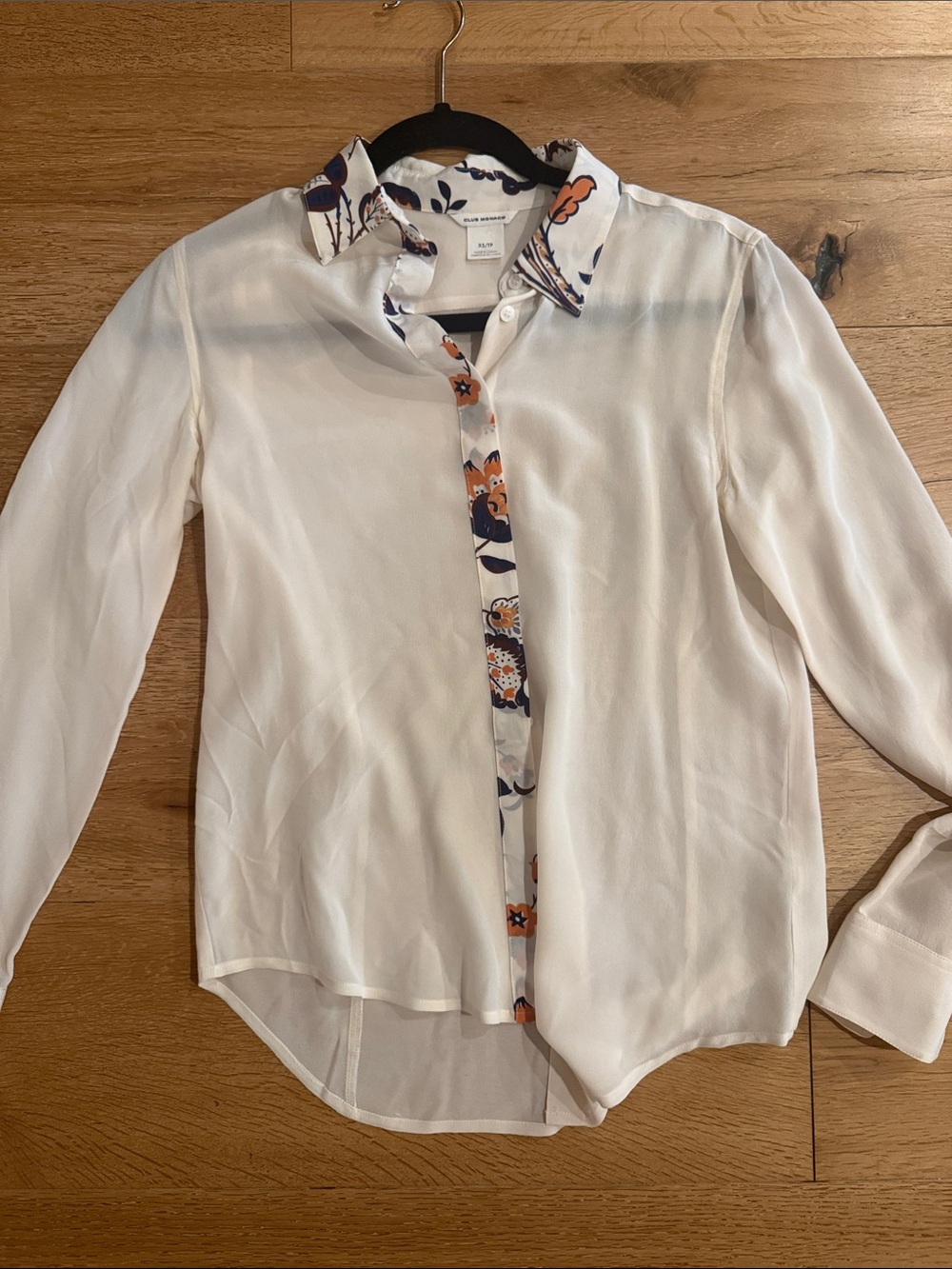 Club Monaco White Button-Down Blouse with Floral Trim